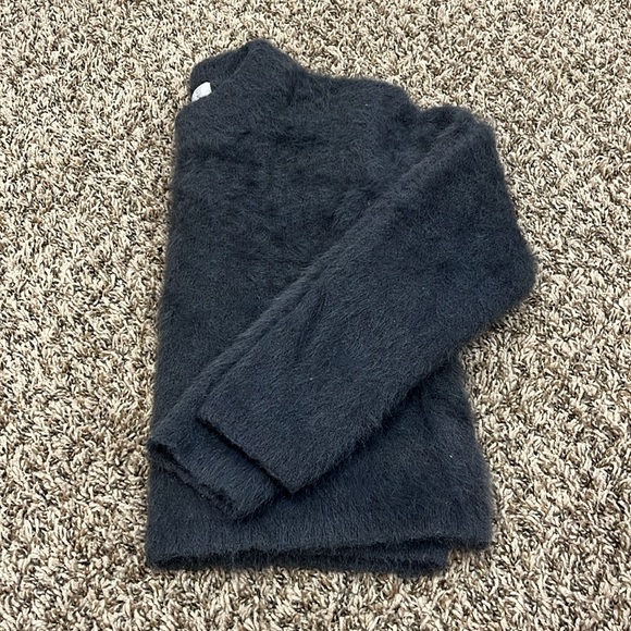 H&M Other - H&M Sweater